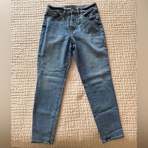 Old Navy extra stretch high-rise OG straight secret smooth pocket jeans size 4